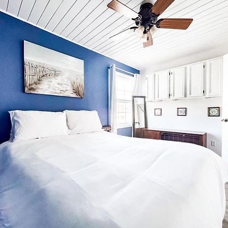 Cozy Beach Condo Sleeps 6 Pool Carolina Beach Exterior photo