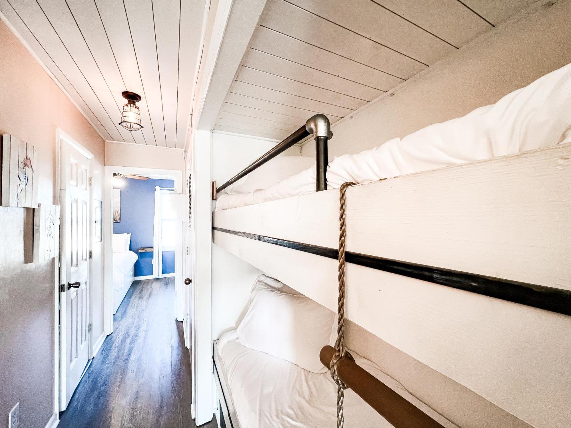 Cozy Beach Condo Sleeps 6 Pool Carolina Beach Exterior photo